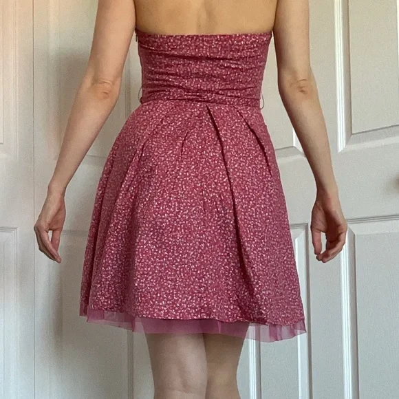 American Eagle Pink Ditsy Flowers Strapless Dress - Picture 3 of 13